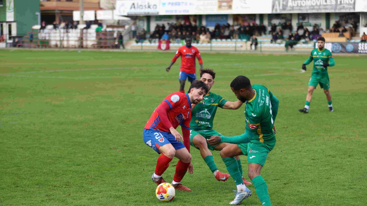 El Numancia perdía en su último desplazamiento al campo del Atlético Astorga.
