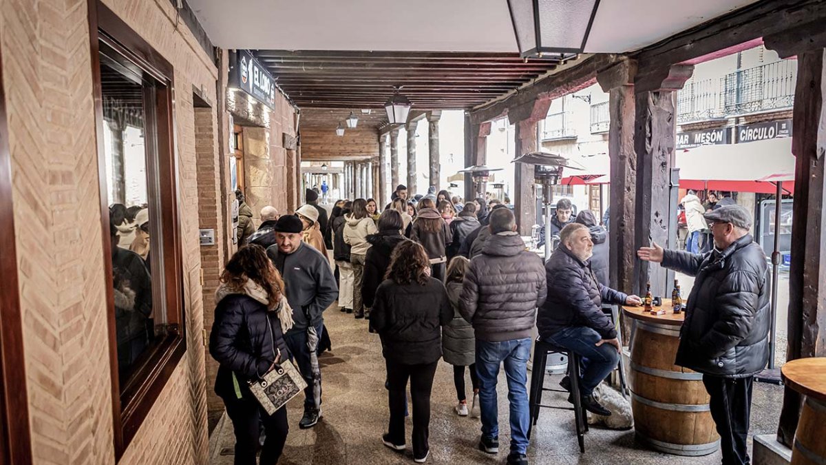 Población de El Burgo de Osma en una calle de la localidad.