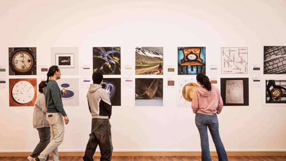 La Escuela de artes congrega obras de más de 50 artistas