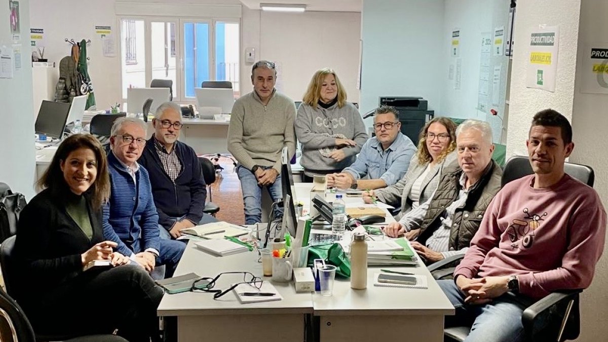 Reunión de representantes de Soria Ya con el CSIF.