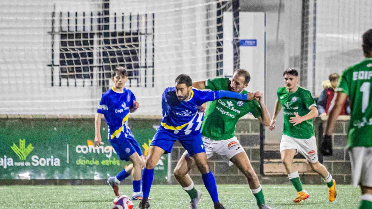Calasanz y San José tienen opciones esta temporada por ascender a Tercera División.