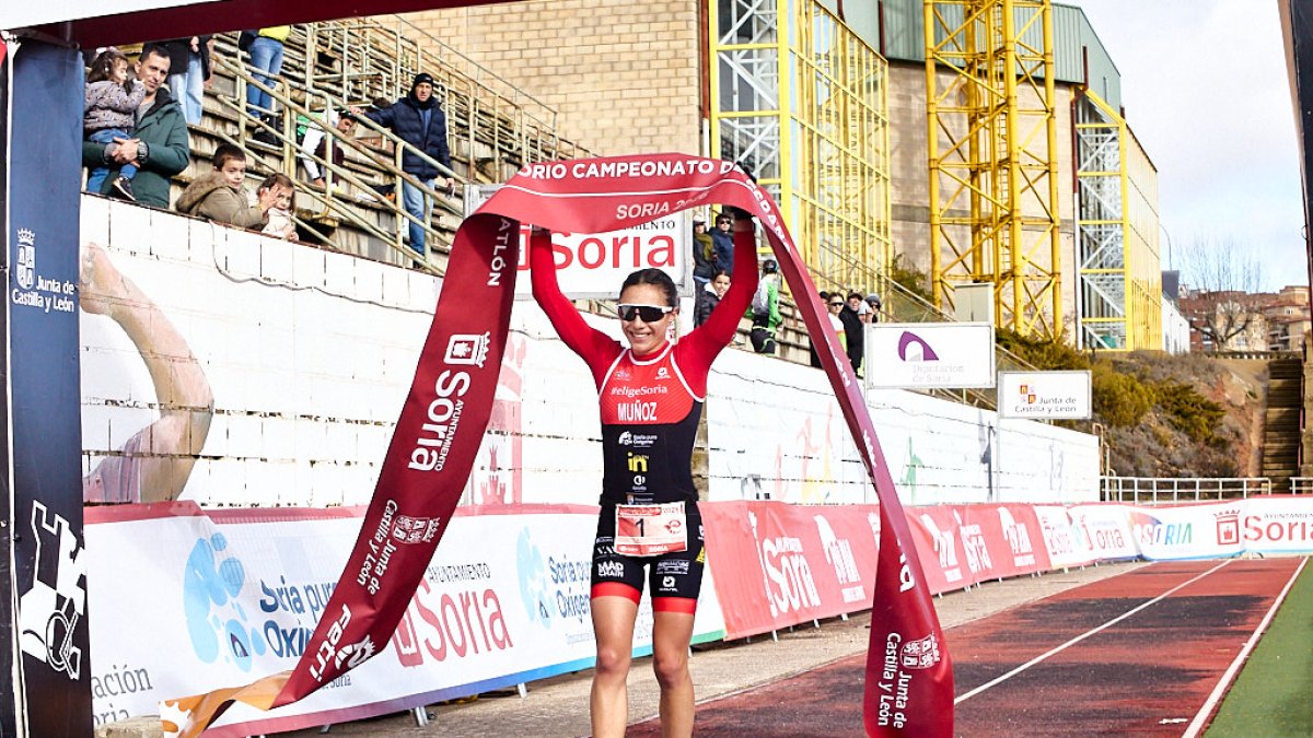 Marina Muñoz durante el pasado Duatlón de Soria.