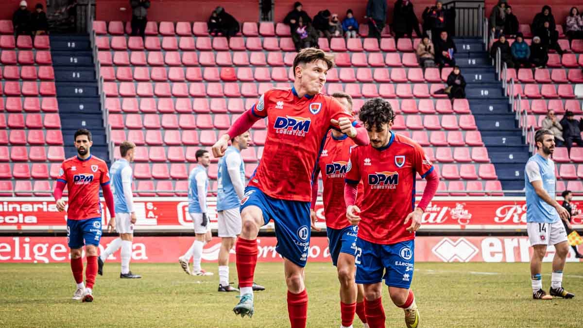 El Numancia le ganaba los dos partidos al Ourense, un rival en la lucha por el play off de ascenso.