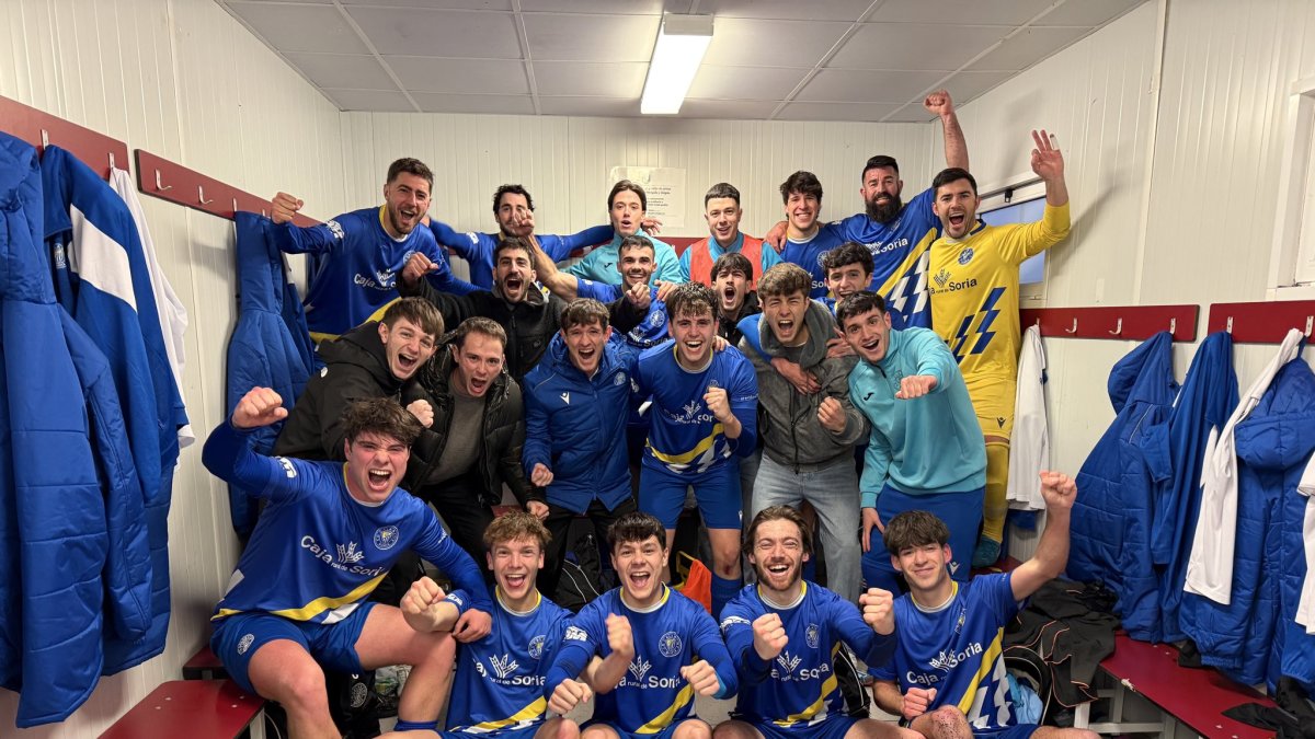 Alegría del líder Calasanz tras los tres puntos sumados ante el Burgos Internacional.