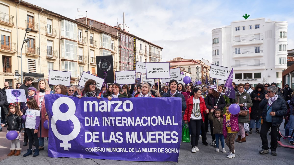 Cabecera de la manifestación del 8-M.