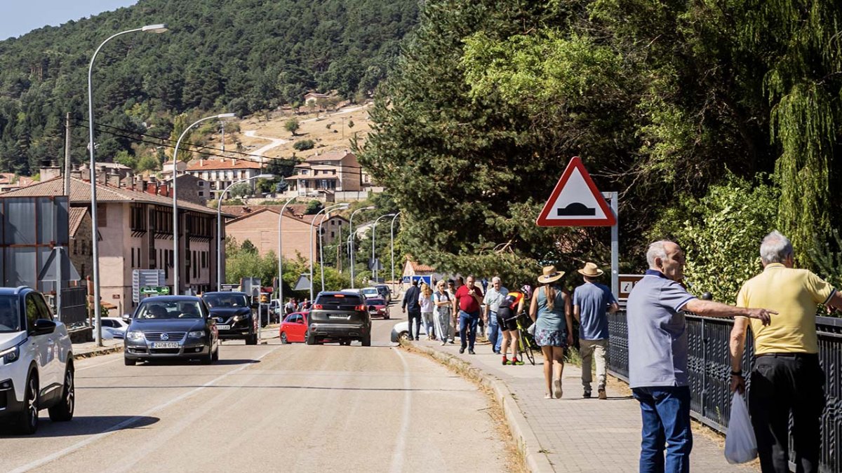 Entrad a a  la localidad de Vinuesa.
