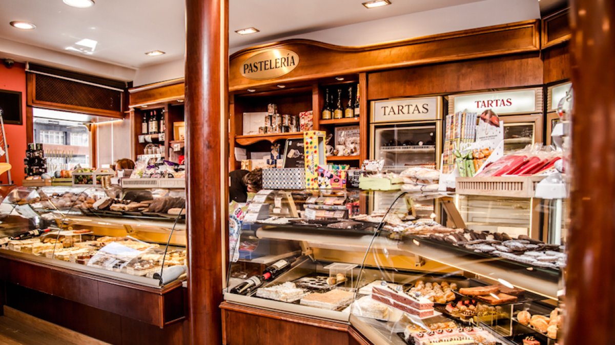 Interior de la Cafetería York.