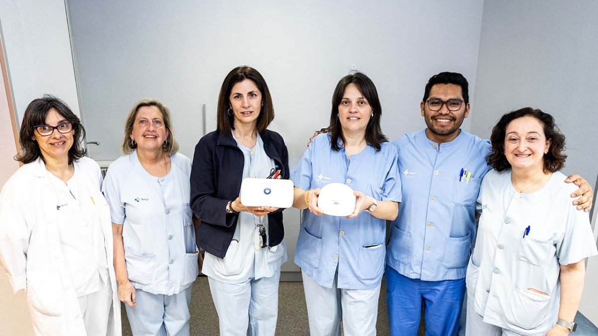 Equipo sanitario de la Unidad de Cuidados Intensivos del Hospital de Soria que ha trabajado en el proyecto de monitorización de dispositivos cardíacos.