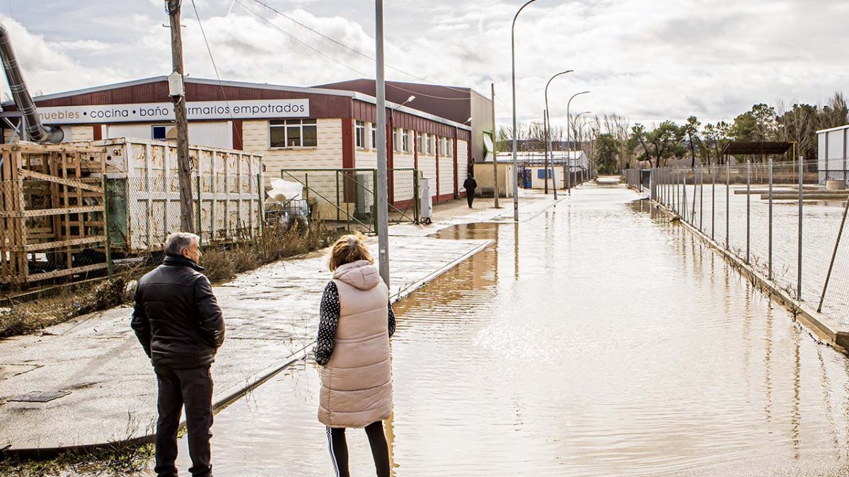 Calle inundada en San Esteban de Gormaz.