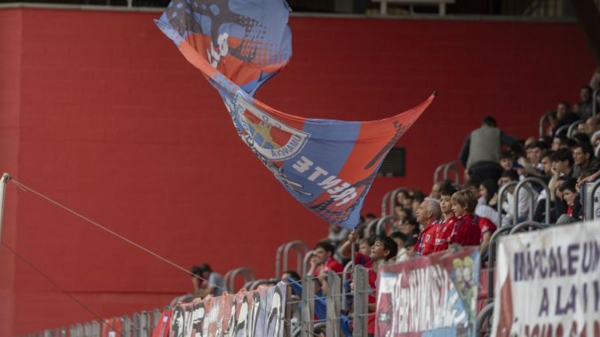 El Numancia quiere que Los Pajaritos arrope al equipo en el partido clave ante el Ávila.