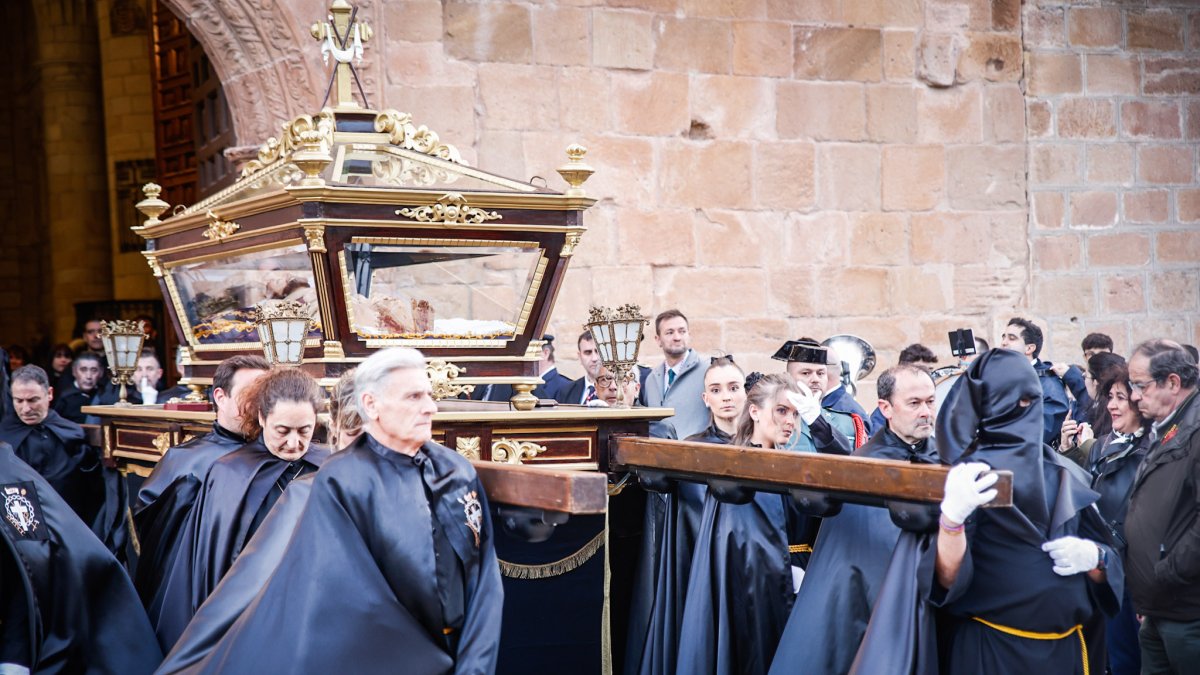 Procesión del Santo Entierro el Viernes Santo.