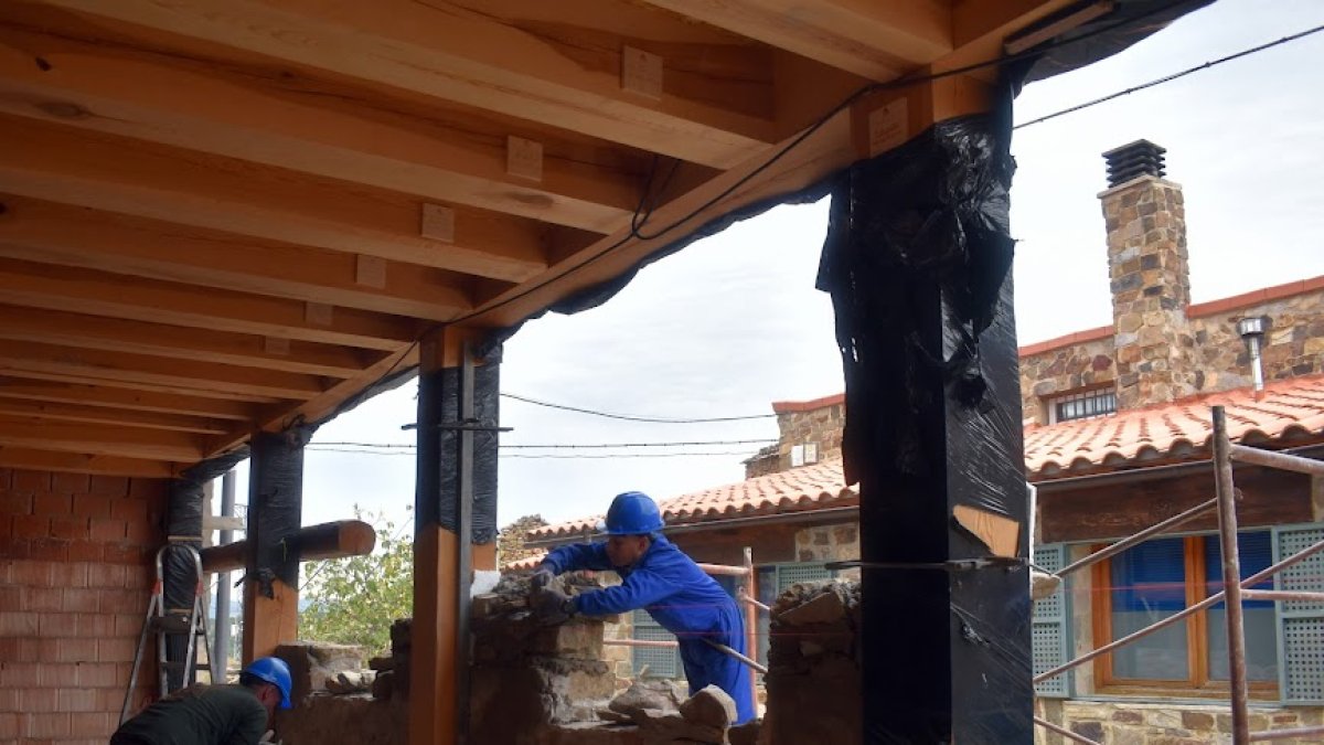 Imagen de archivo de una hacendera realizada en Sarnago hace unos meses.
