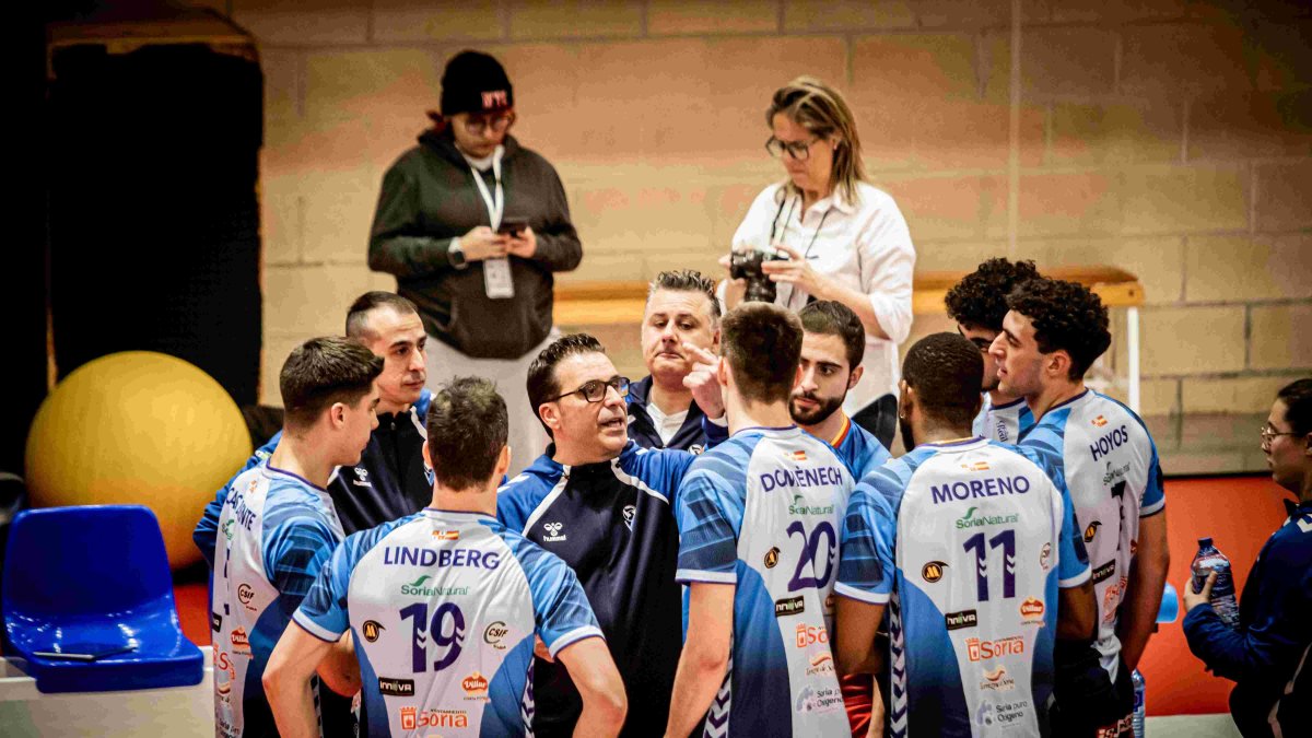El Grupo Herce despide la temporada con un mal sabor de boca tras caer eliminado ante Melilla en las semifinales del play off.