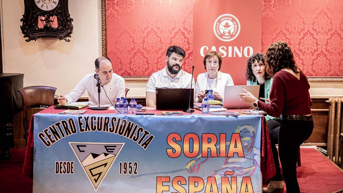 Un momento de la Asamblea de fin de temporada del Centro Excursionista Soriano.