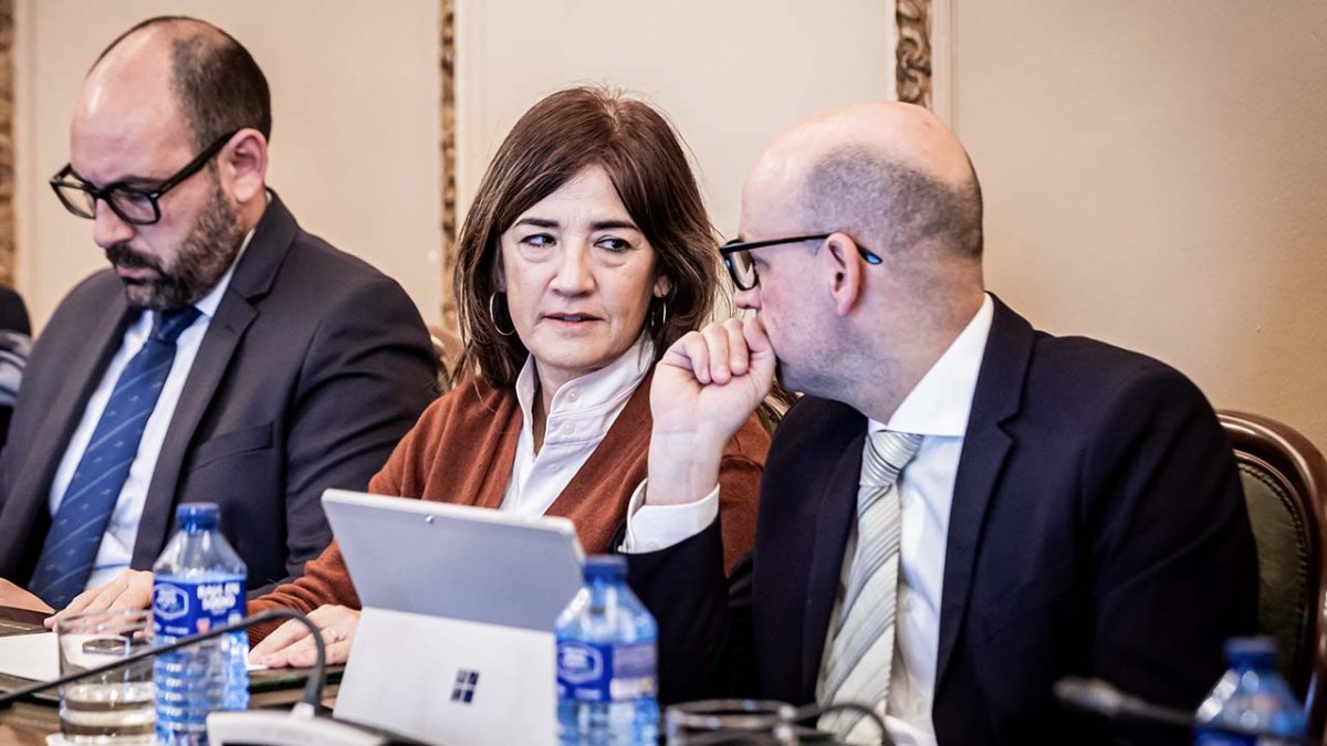 Laura Prieto y Juan Ramón Soria, diputados  provinciales de Servicios Sociales.