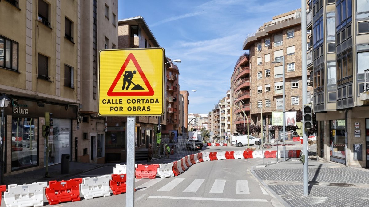 El acceso a la plaza del Rosario cerrada ya este martes.