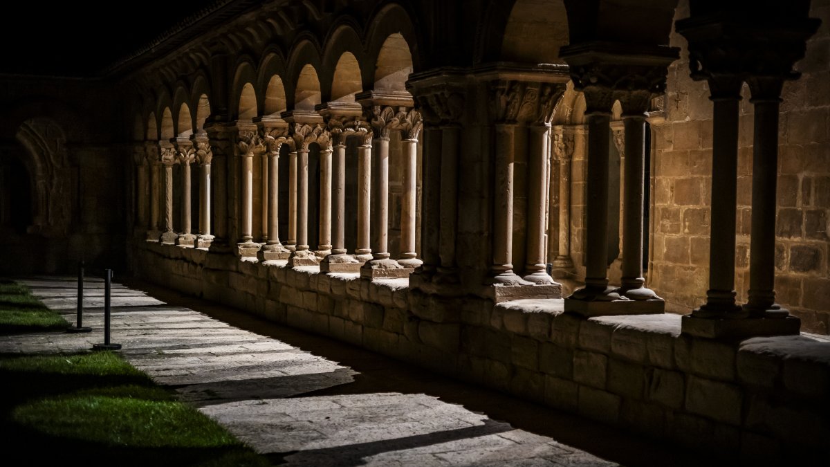 Claustro de la Concatedral de San Pedro.
