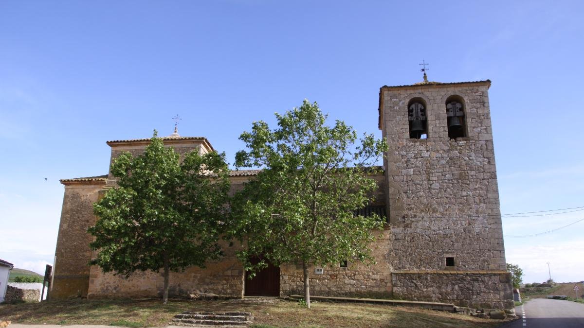 Iglesia de Alaló donde en tiempos también estuvo el duede.