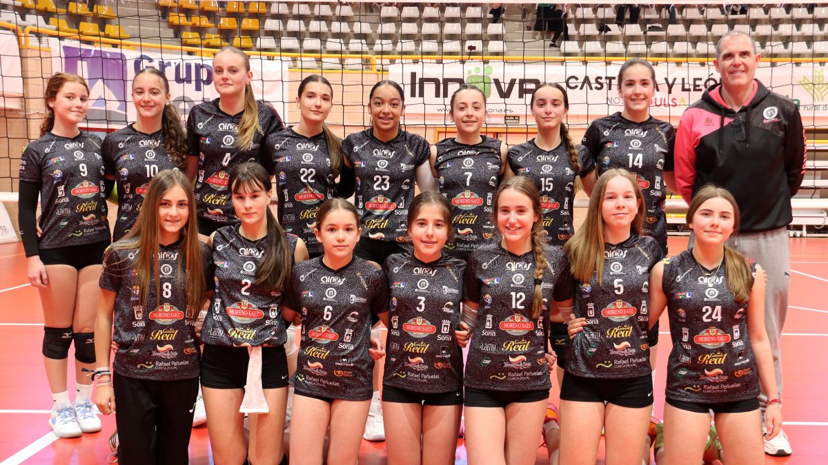 Las infantiles del C.V. Sporting compiten desde mañana en el Campeonato de España.
