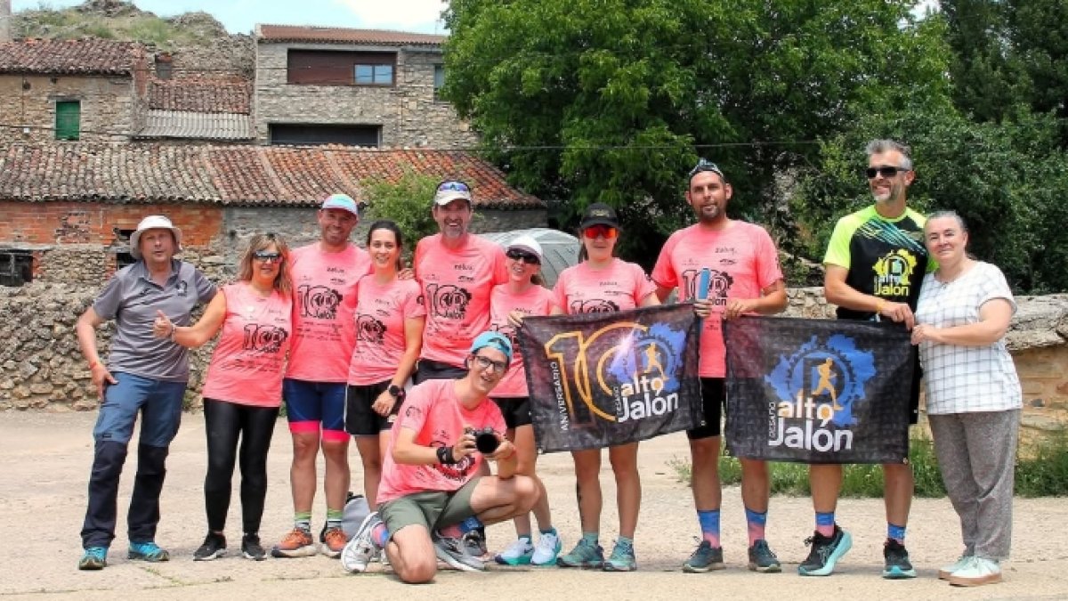 Participantes en una de las ediciones del Desafío Alto Jalón.