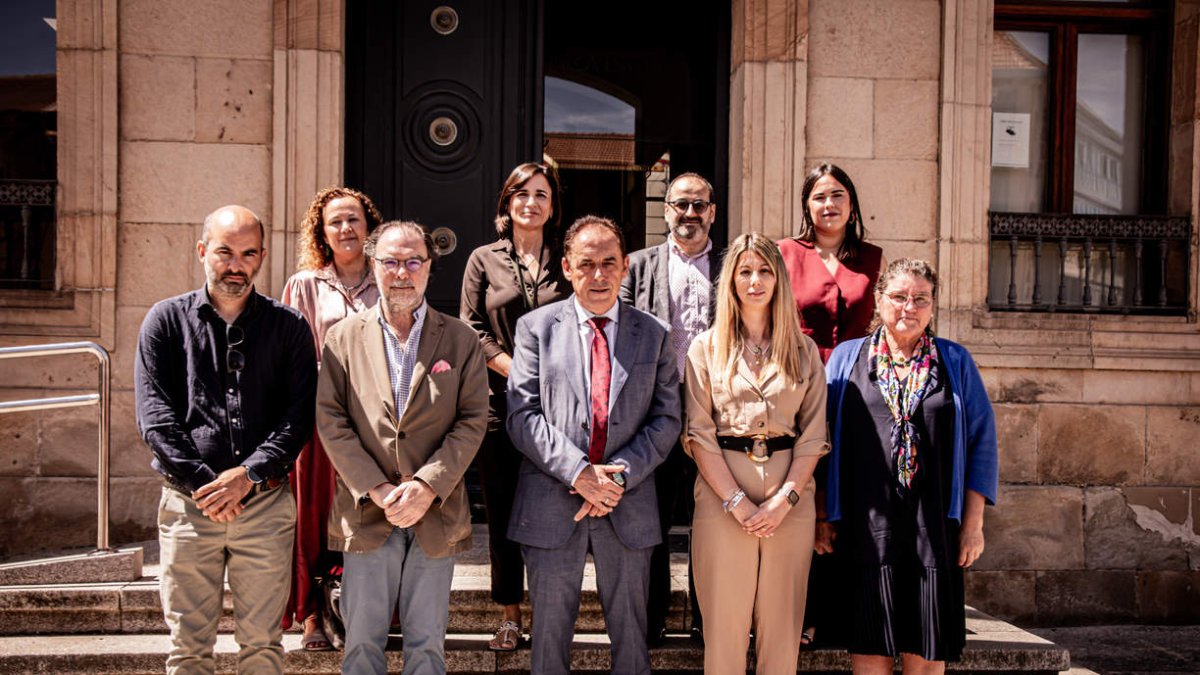 Miembros de la Comisión de Municipios de Menor Población de la FEMP en Soria.