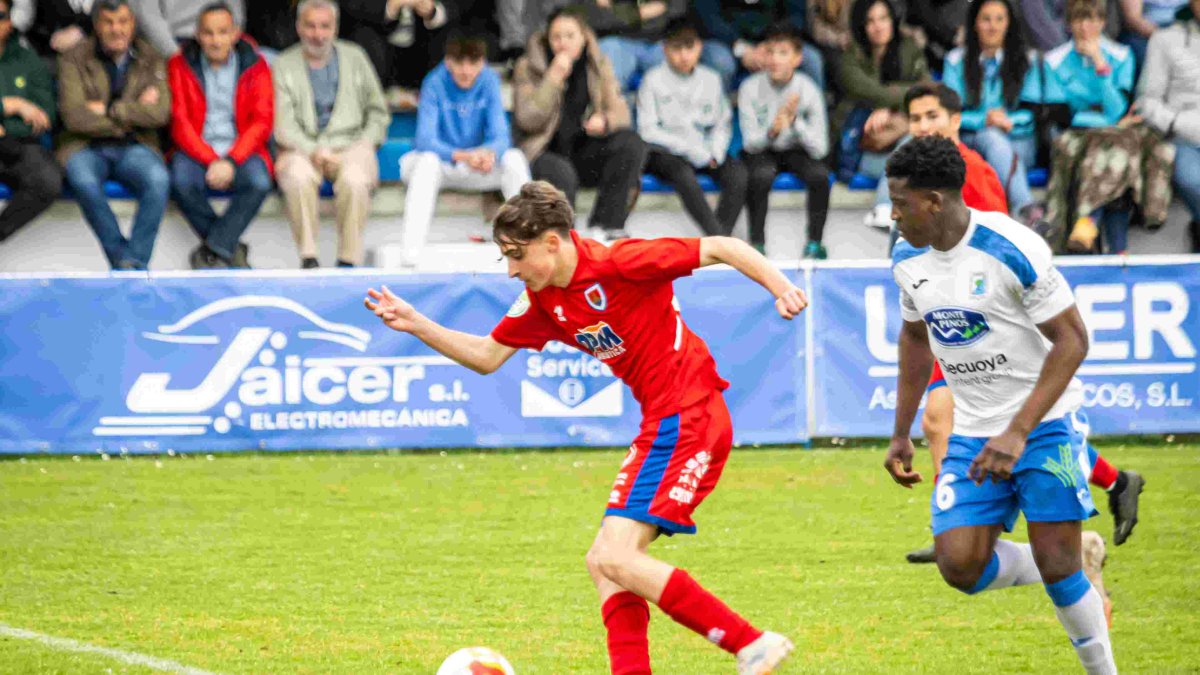 Jaime Fernández en un encuentro de la pasada temporada con el Numancia B.