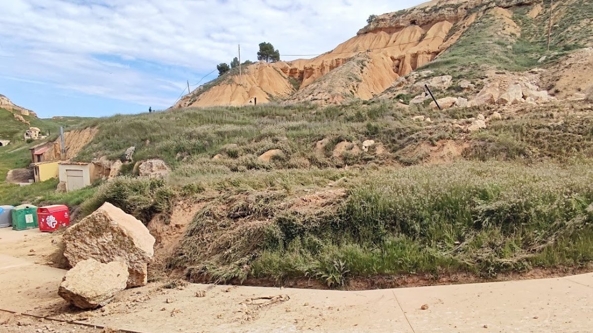 Desprendimiento rocas de la Peña Magdalena.