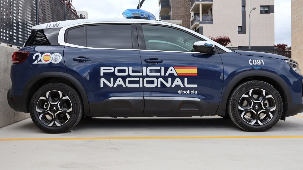 Vehículo de la Policía Nacional en Soria.