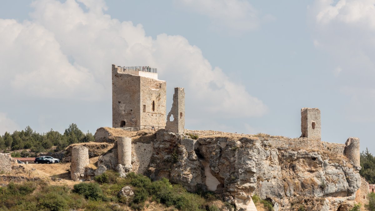 Vista panorámica del castillo de Calatañazor, uno de los dos municipios donde ver el eclipse en Soria