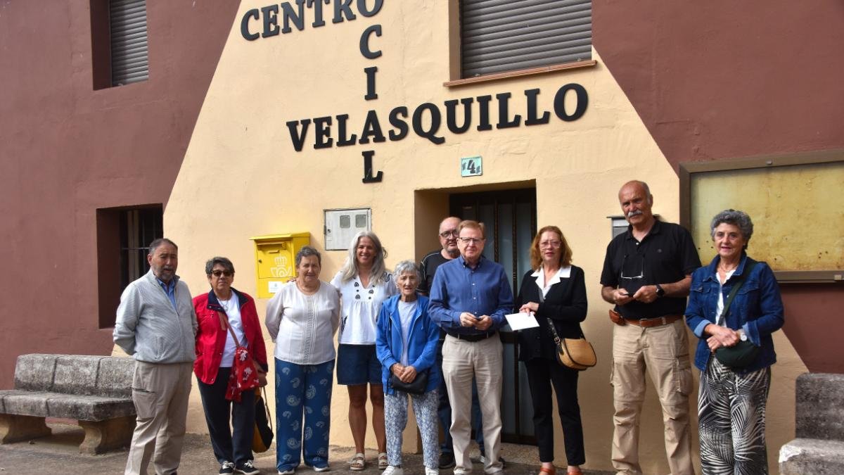 Miembros de la asociación promotora y de la AECC.