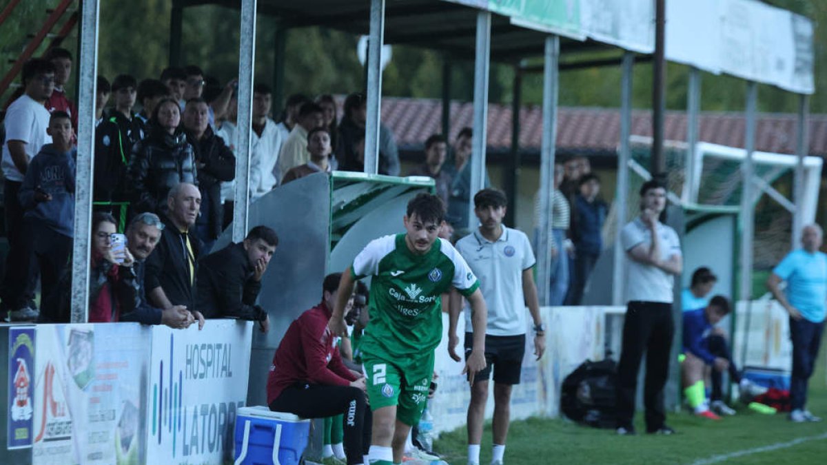 El San José de Carlos Carramiñana quiere seguir con su dinámica ganadora ante el colista Cantalejo.
