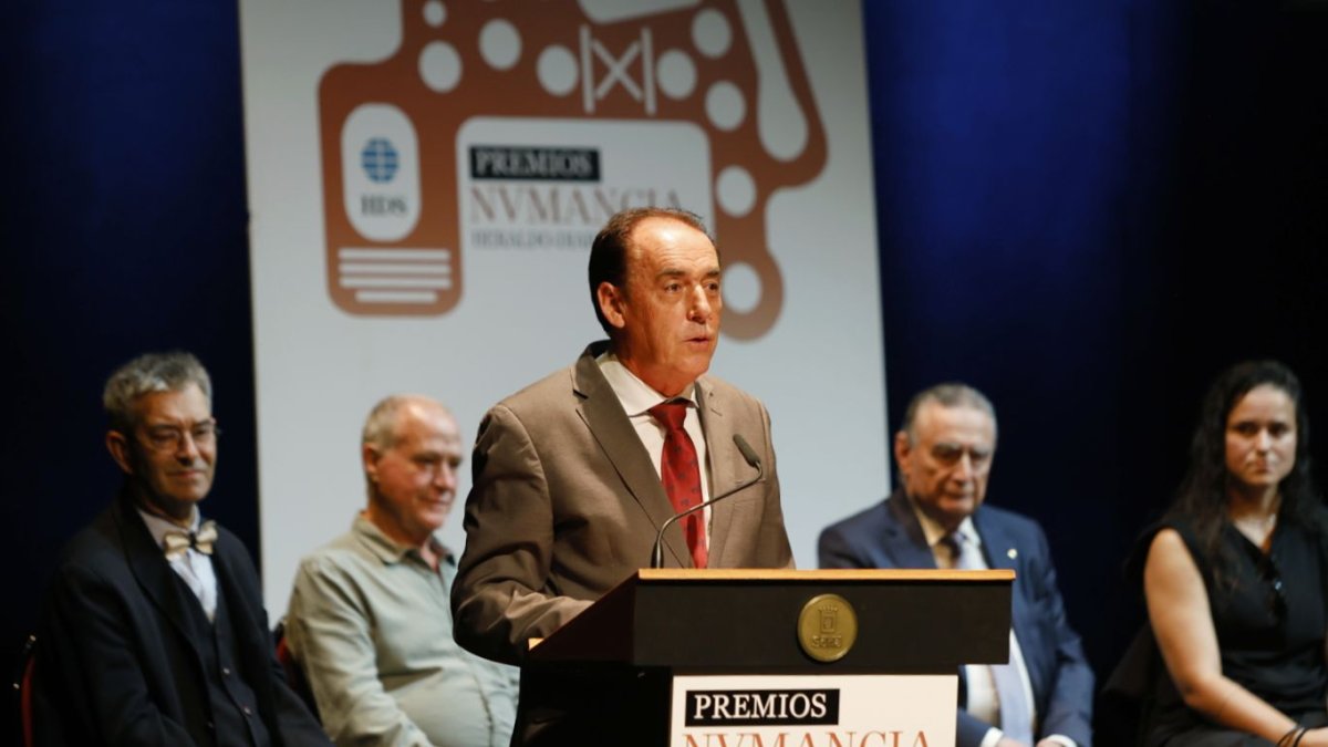 Benito Serrano durante la celebración de los Premios Numancia 2026.