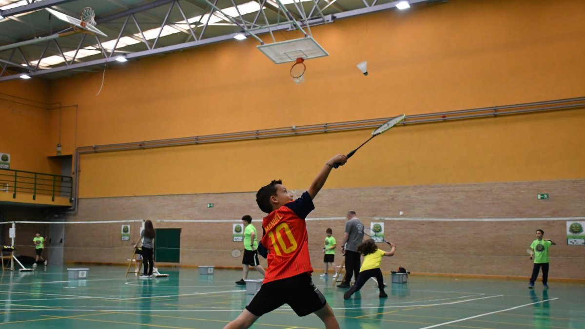 Photo: heraldodiariodesoria.es Soria Hosts National Badminton Ranking Tournament and Senior Master
