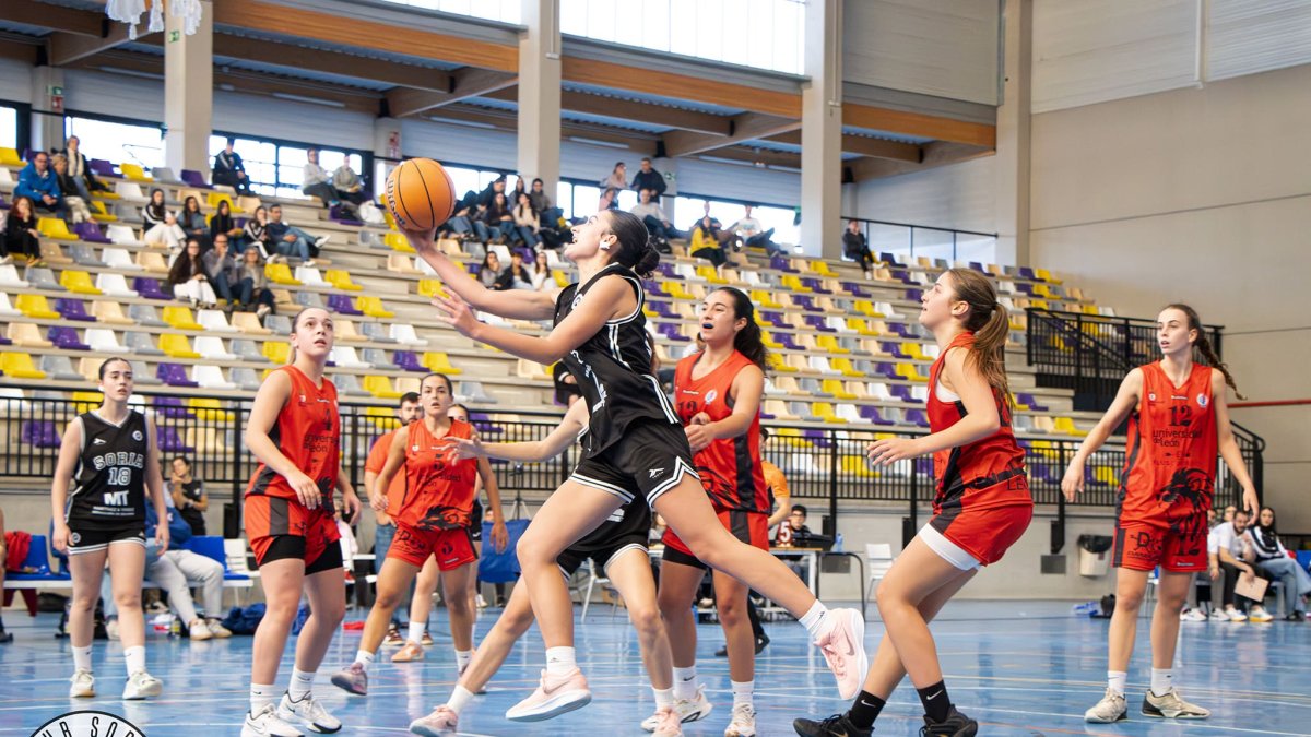 El equipo soriano se mide este fin de semana al Universidad de Burgos-Babieca.