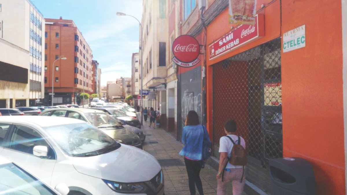 Establecimiento donde se produjeron los hechos en la capital soriana.