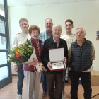 Belarmino Cabrerizo junto a sus familiares y el delegado provincial de Caza, José Manzano.