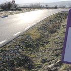 La carretera provincial que une Almarza con Gallinero. / VALENTÍN GUISANDE-