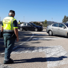 Control de tráfico a cargo de la Guardia Civil en una carretera de Soria. HDS