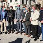 La consejera, flanqueada por el presidente de la Diputación y el alcalde de Langa.-HDS