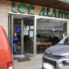 Exterior del bar Los Álamos en Soria.