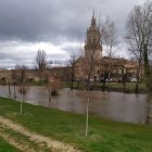 La crecida del río Ucero ha hecho que se desbordase una vez más en la zona de El Burgo y Osma.