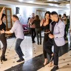 Seis horas de baile en una fiesta por todo lo alto