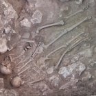 Restos humanos encontrados en el cerro de San Cristóbal de Las Cuevas de Soria (Edad de Hierro, siglos VI-IV a.C.)