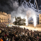 Momento de la Bajada en las fiestas de Almazán.