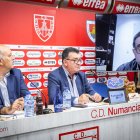Javier Jiménez y Patricio de Pedro durante su intervención en presencia de Santiago Morales, quién intervino por video conferencia.