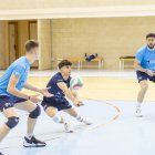 Rodrigo Jiménez en pleno ejercicio defensivo en un entrenamiento de la pasada temporada.