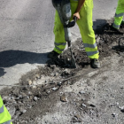 Obras en una junta de dilatación en la autovía A-15.