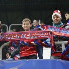 Varios aficionados acompañaron al equipo