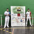 Dos de los pelotaris que compitieron en una de las semifinales del torneo.