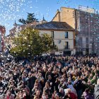 Campanadas en la plaza Mayor de Almazán.